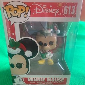 Funko POP! Disney Holiday Minnie Vinyl Figure 613